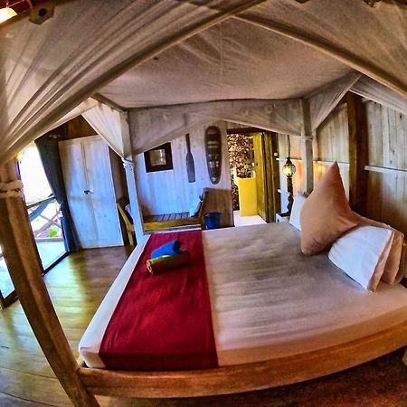 Cosmos Bungalows Bira Buitenkant foto
