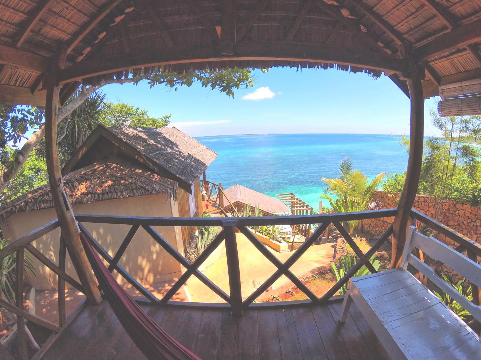 Cosmos Bungalows Bira Buitenkant foto