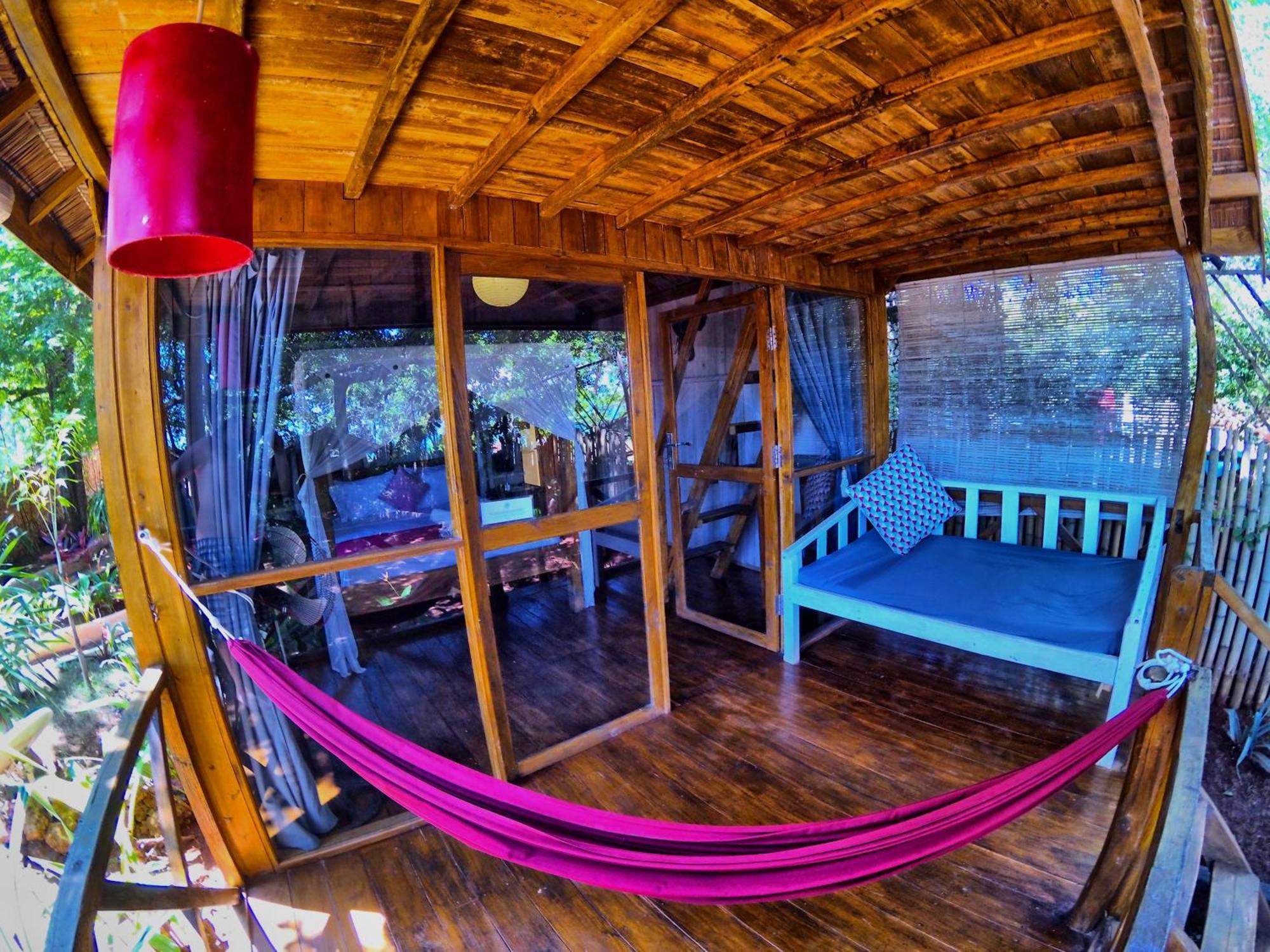 Cosmos Bungalows Bira Buitenkant foto