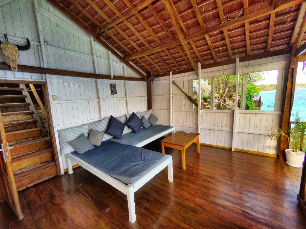 Cosmos Bungalows Bira Buitenkant foto
