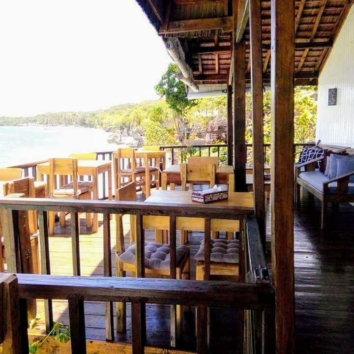 Cosmos Bungalows Bira Buitenkant foto