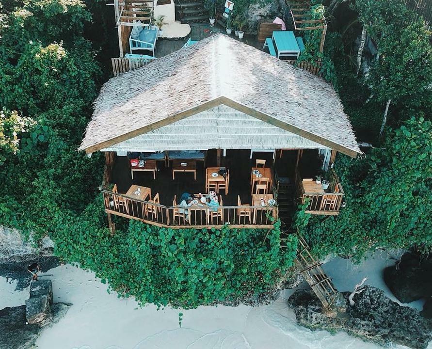 Cosmos Bungalows Bira Buitenkant foto